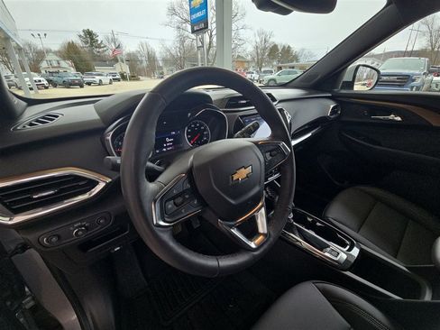 Used 2023 Chevrolet TrailBlazer ACTIV w/ Sun and Liftgate Package image 10