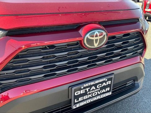 Used 2022 Toyota RAV4 LE AWD/4WD image 27