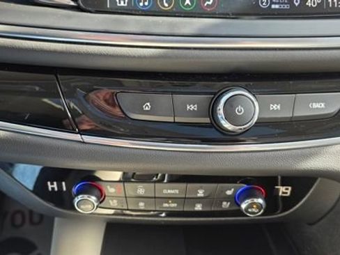 Used 2023 Buick Enclave Avenir w/ Avenir Technology Package image 22