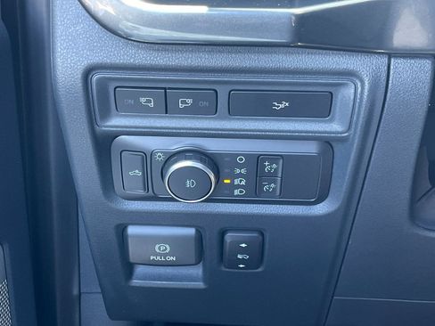 Used 2022 Ford F150 XLT AWD/4WD image 31