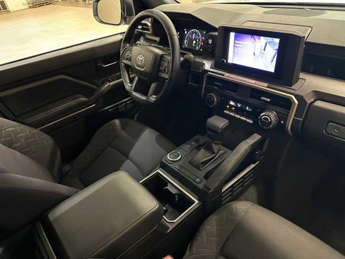 New 2026 Toyota Tacoma SR5 image 27