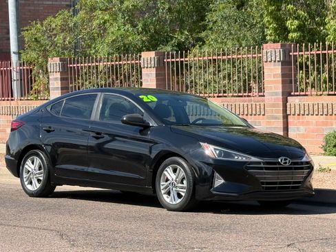 Used 2020 Hyundai Elantra Value Edition w/ Cargo Package (C1) FWD image 8