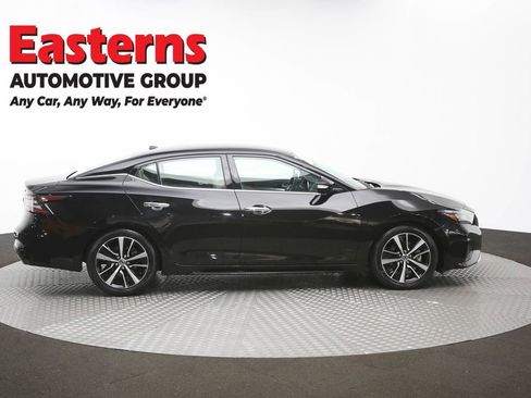 Used 2022 Nissan Maxima SV FWD image 45
