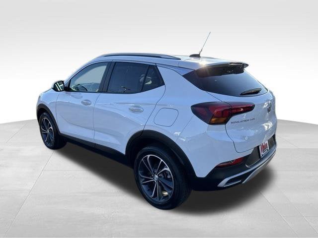 Used 2023 Buick Encore GX Select FWD image 7