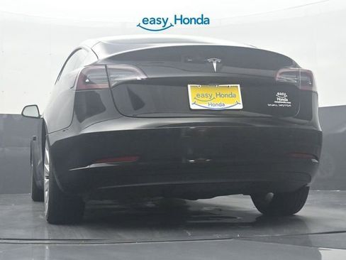 Used 2022 Tesla Model 3 Long Range AWD/4WD image 30