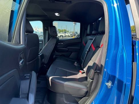 Used 2023 Chevrolet Colorado Z71 w/ Z71 Convenience Package 2 AWD/4WD image 10
