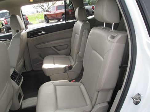 Used 2019 Volkswagen Atlas SEL R-Line image 19