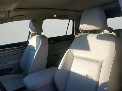 Used 2019 Volkswagen Atlas SEL image 30