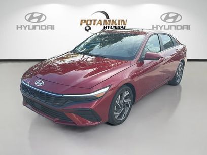 Certified 2025 Hyundai Elantra SEL