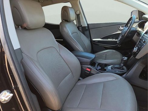 Used 2018 Hyundai Santa Fe Sport FWD image 9