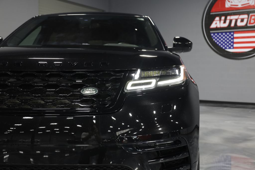 Used 2019 Land Rover Range Rover Velar R-Dynamic SE AWD/4WD image 37