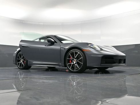 New 2026 Porsche 911 Carrera 4S AWD/4WD image 36