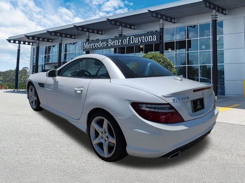 Used 2014 Mercedes-Benz SLK 350 image 6