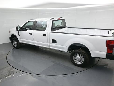 Certified 2022 Ford F250 XL w/ Power Equipment Group image 41