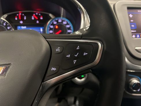 Certified 2023 Chevrolet Equinox LT AWD/4WD image 17
