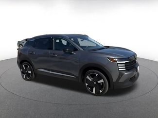 Used 2026 Nissan Kicks SR AWD/4WD video 2