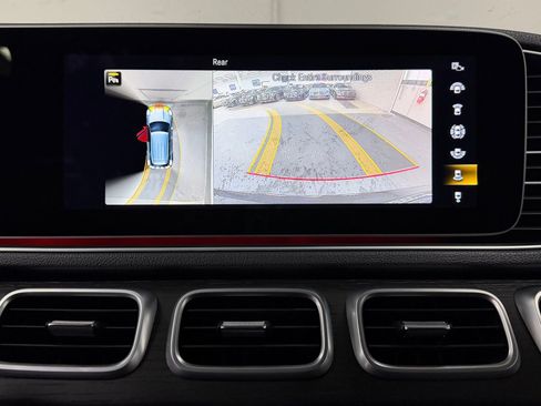 Used 2023 Mercedes-Benz GLE 450 4MATIC image 34