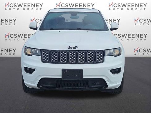 Used 2020 Jeep Grand Cherokee Altitude AWD/4WD image 8