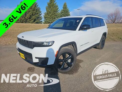 Used 2023 Jeep Grand Cherokee L Altitude image 1
