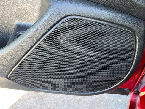 Used 2019 Honda Accord LX image 33