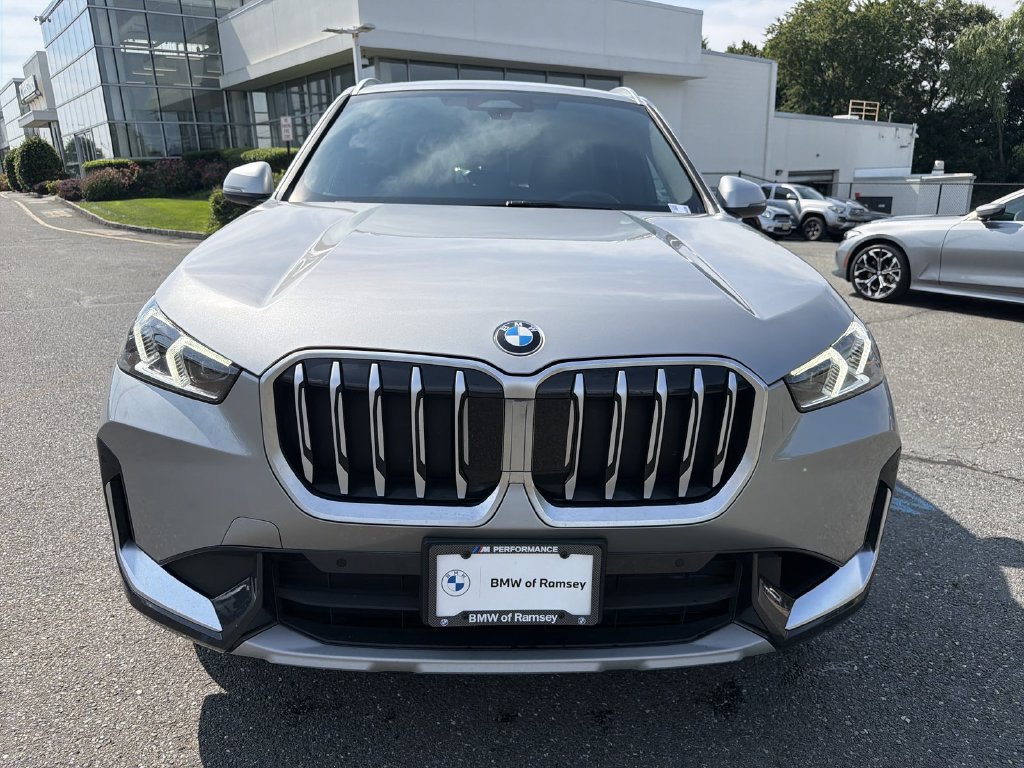 Used 2023 BMW X1 xDrive28i w/ Convenience Package AWD/4WD image 14