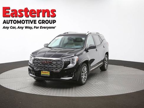 Used 2022 GMC Terrain Denali w/ Denali Premium Package AWD/4WD image 60