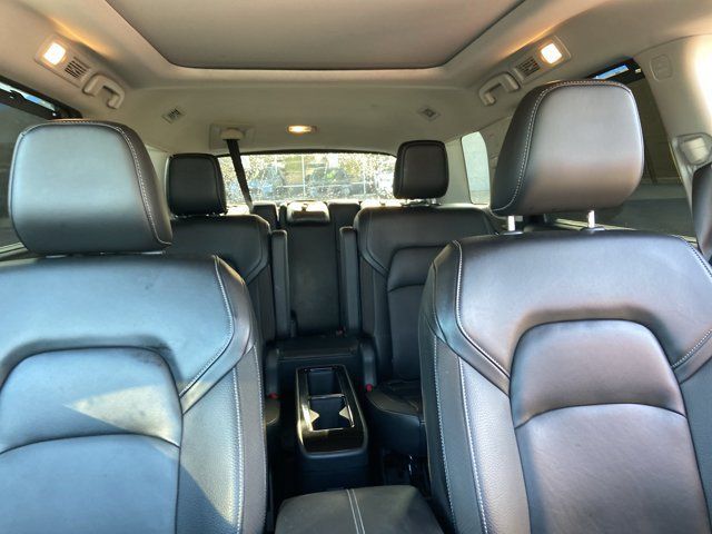 Used 2024 Nissan Pathfinder SL w/ SL Premium Package FWD image 19