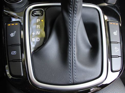 Certified 2025 Kia Seltos S AWD/4WD image 32