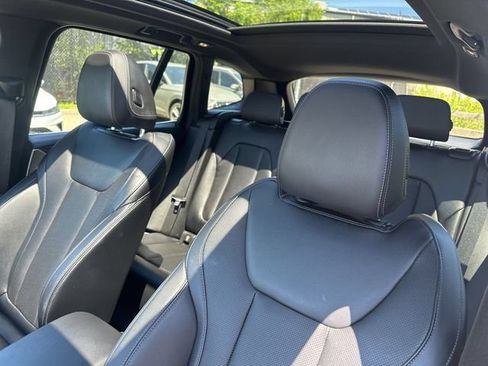 Used 2023 BMW X3 xDrive30i w/ Convenience Package AWD/4WD image 11