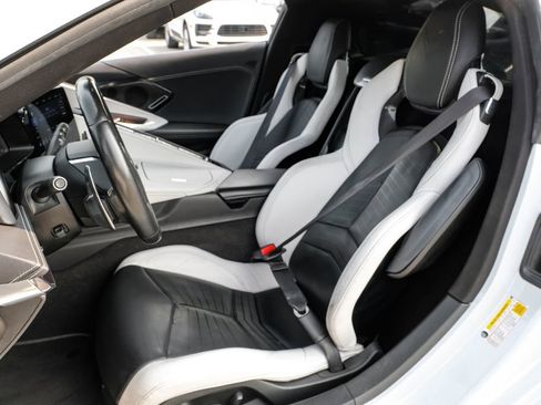 Used 2023 Chevrolet Corvette Stingray Preferred Cpe w/ Z51 Performance Package RWD image 29