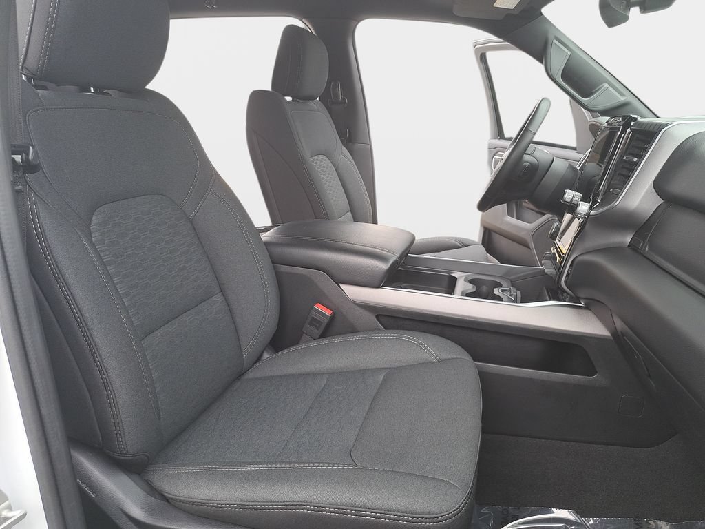 Used 2025 RAM 1500 Big Horn AWD/4WD image 11
