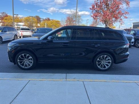 Certified 2025 Lincoln Aviator AWD w/ Jet Appearance Package image 7