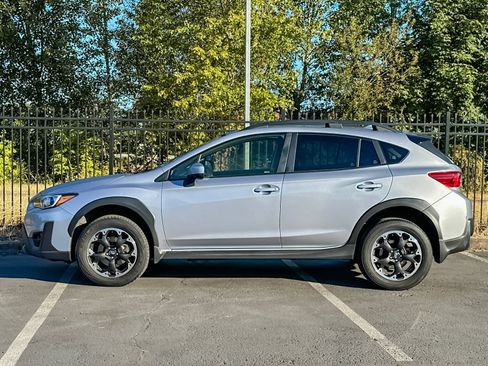 Used 2023 Subaru Crosstrek 2.0i Premium AWD/4WD image 6