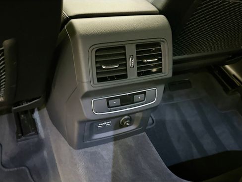 Used 2023 Audi Q5 2.0T Premium Plus w/ Premium Plus Package image 29