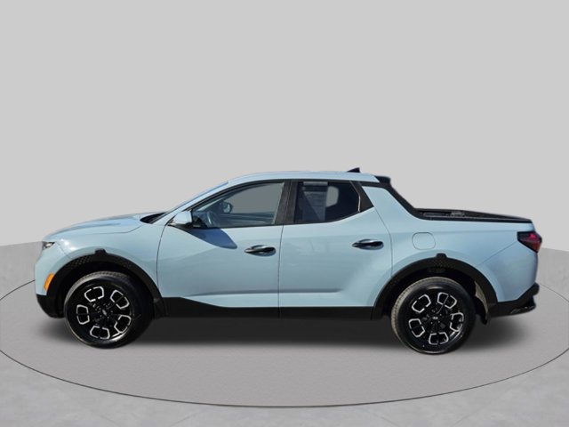 Used 2023 Hyundai Santa Cruz SE AWD/4WD image 2