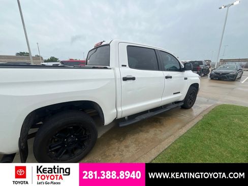 Used 2021 Toyota Tundra SR5 w/ SR5 Upgrade Package RWD image 2