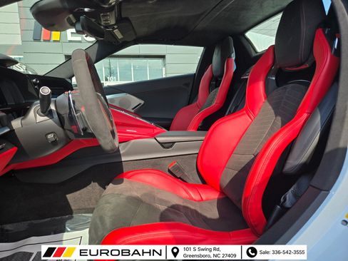 Used 2024 Chevrolet Corvette Stingray Premium Conv w/ 3LT RWD image 8
