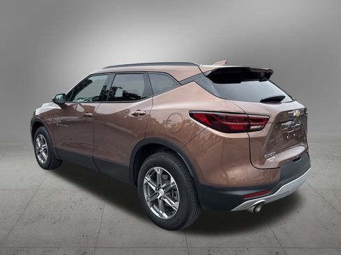 Used 2023 Chevrolet Blazer LT w/ Convenience Package image 3