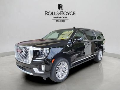Used 2023 GMC Yukon XL Denali w/ Advanced Technology Package