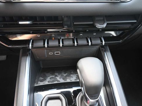 New 2026 GMC Canyon Elevation RWD image 23