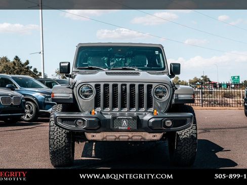 Used 2020 Jeep Gladiator Mojave AWD/4WD image 2