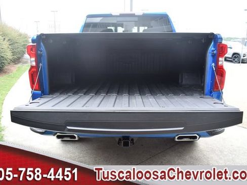 Used 2023 Chevrolet Silverado 1500 RST AWD/4WD image 9