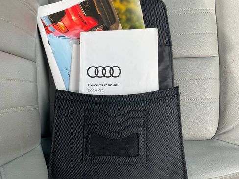 Used 2018 Audi Q5 2.0T Premium w/ Convenience Package AWD/4WD image 34
