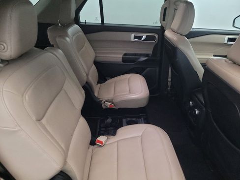 Used 2020 Ford Explorer XLT w/ Equipment Group 202A image 19