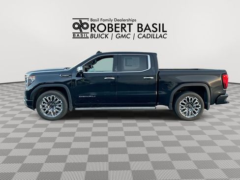 Used 2024 GMC Sierra 1500 Denali Ultimate AWD/4WD image 5