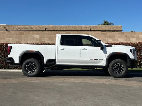 New 2026 GMC Sierra 2500 AT4X image 3