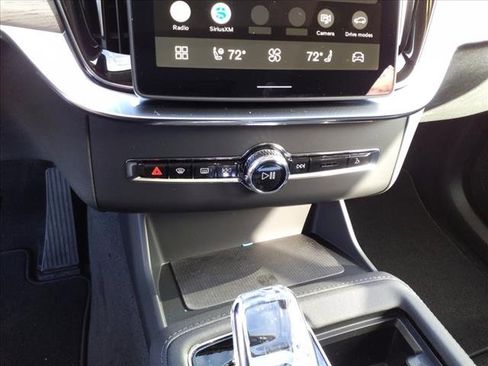 Used 2025 Volvo XC90 T8 Plus w/ Protection Package Premier image 12