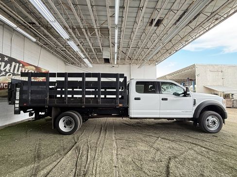 Used 2022 Ford F550 4x4 Crew Cab Super Duty image 4