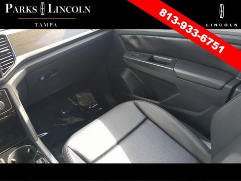 Used 2019 Volkswagen Atlas SEL FWD image 16