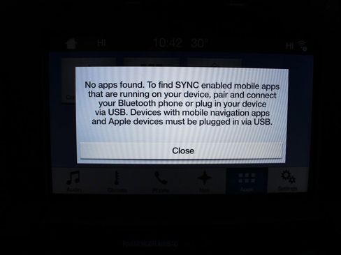 Used 2018 Ford F150 Platinum w/ Equipment Group 701A Luxury image 29